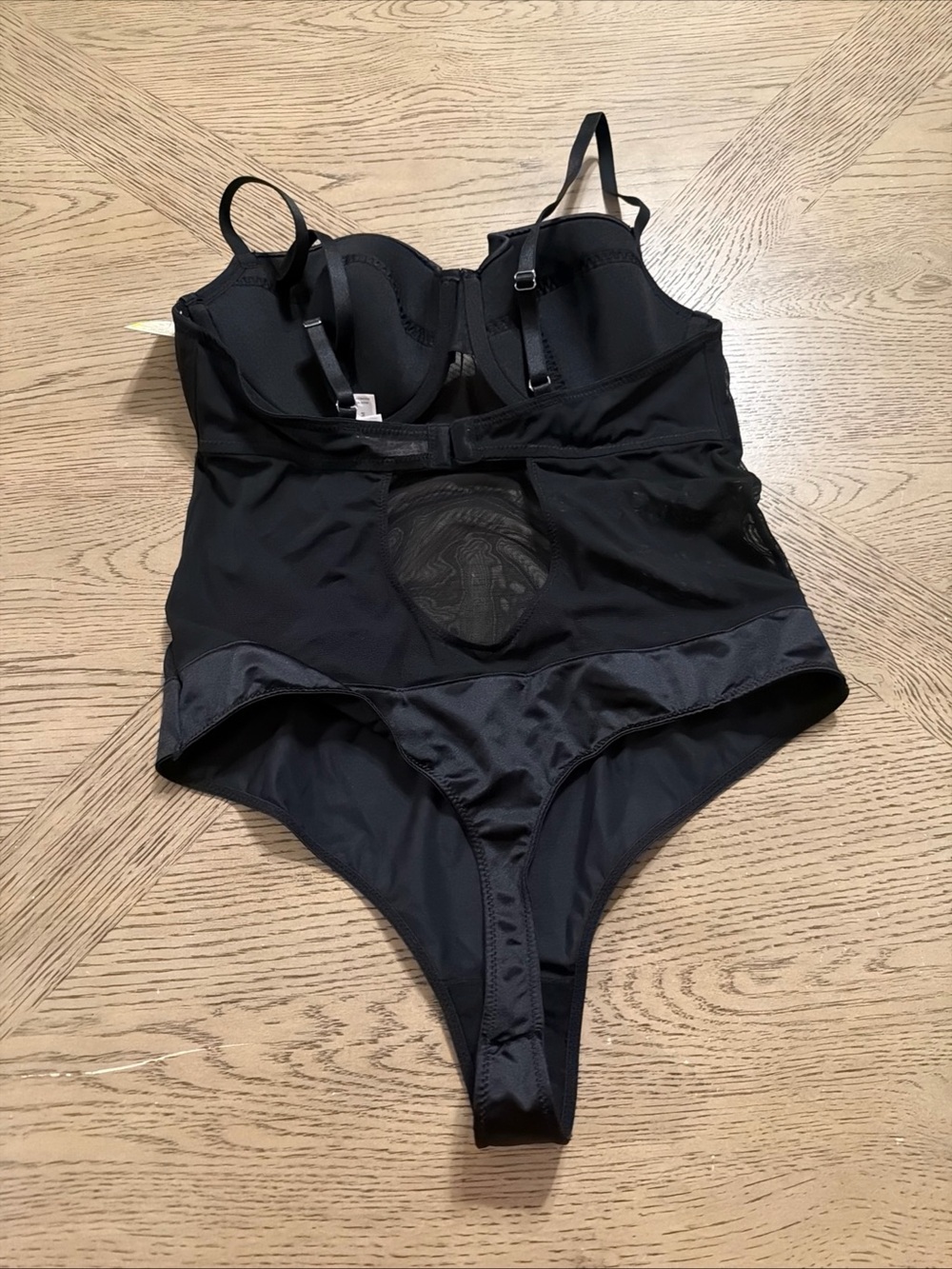 Auden Women's Bodysuit Lingerie Medium Sheer Mesh Teddy NWT - Picture 2 of 2
